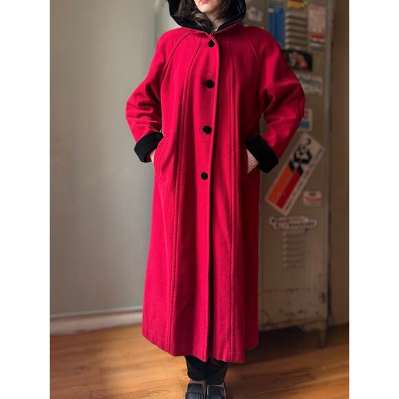 Vintage 90s Halston Hooded Wool Coat | Cherry Red Velvet Trim | Size 8 - Picture 3 of 14